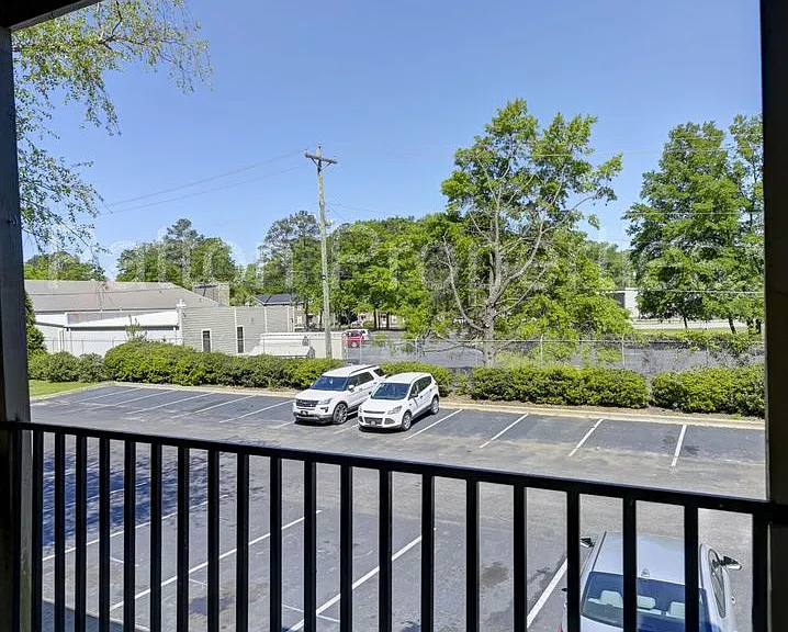 1218 Old Manor Rd — Photo 12