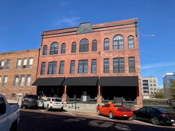 Bolts & Nuts Lofts, 1318 Jones St APT 204, Omaha, NE 68102