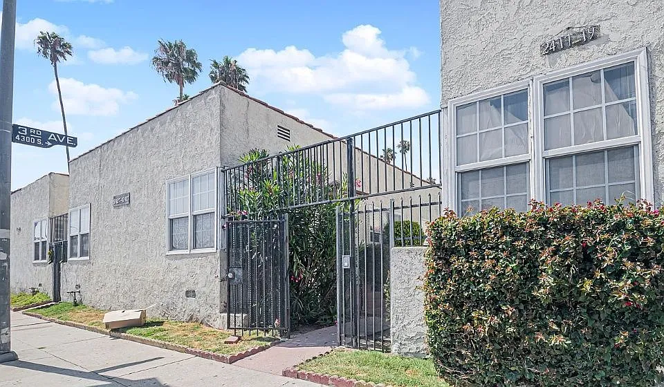 2417 W Vernon Ave #24215A