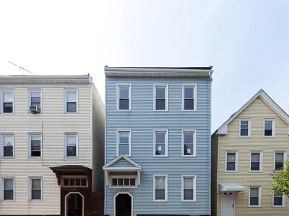 367 Maverick St #2, Boston, MA 02128