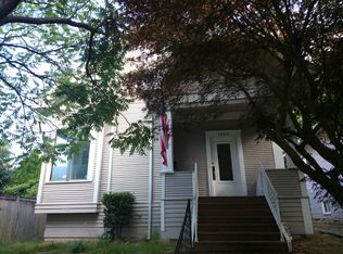 1608 N 50th St, Seattle, WA 98103