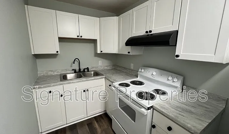 631 Quincy St #G — Photo 9