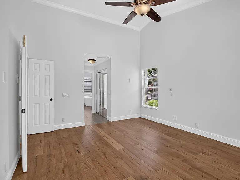 1959 Water Ridge Dr — Photo 25