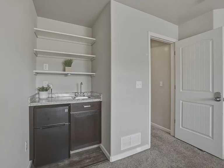 2093 Birmingham Loop — Photo 19