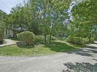 867 Laroe Rd, Monroe, NY 10950