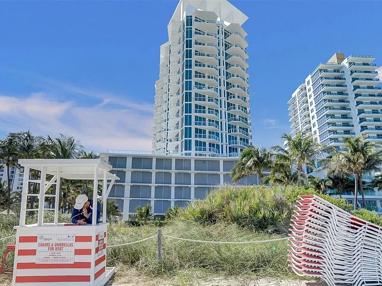 6515 Collins Ave #901 — Photo 2