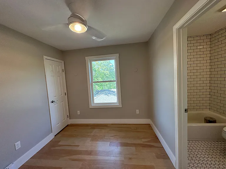115 Florida Ave #A — Photo 17