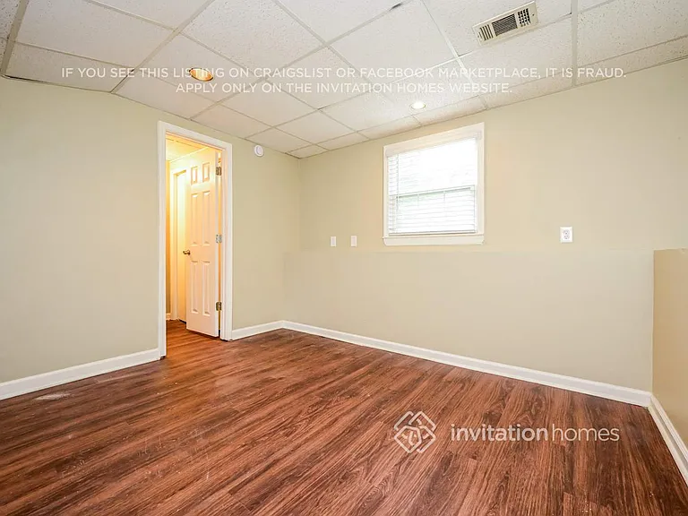 734 Shoreline Trl SE — Photo 15