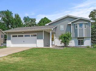 10751 Kumquat St NW, Coon Rapids, MN 55448