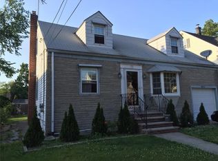 55 W Colfax Ave, Roselle Park, NJ 07204