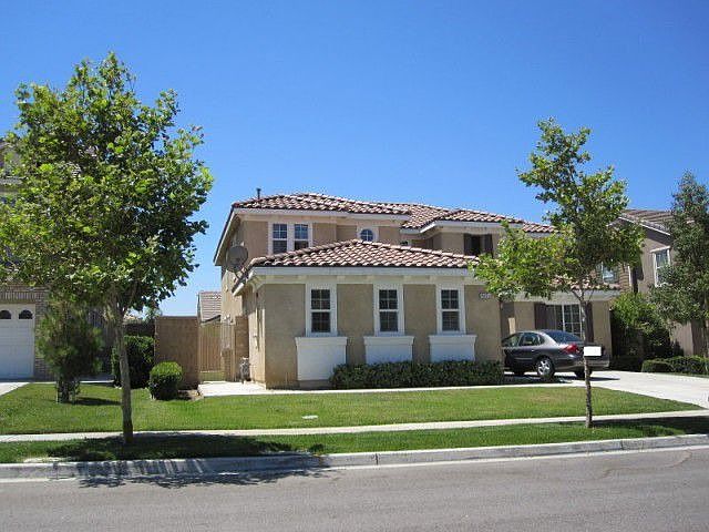 1st image of 15625 Morgan Hill Ct