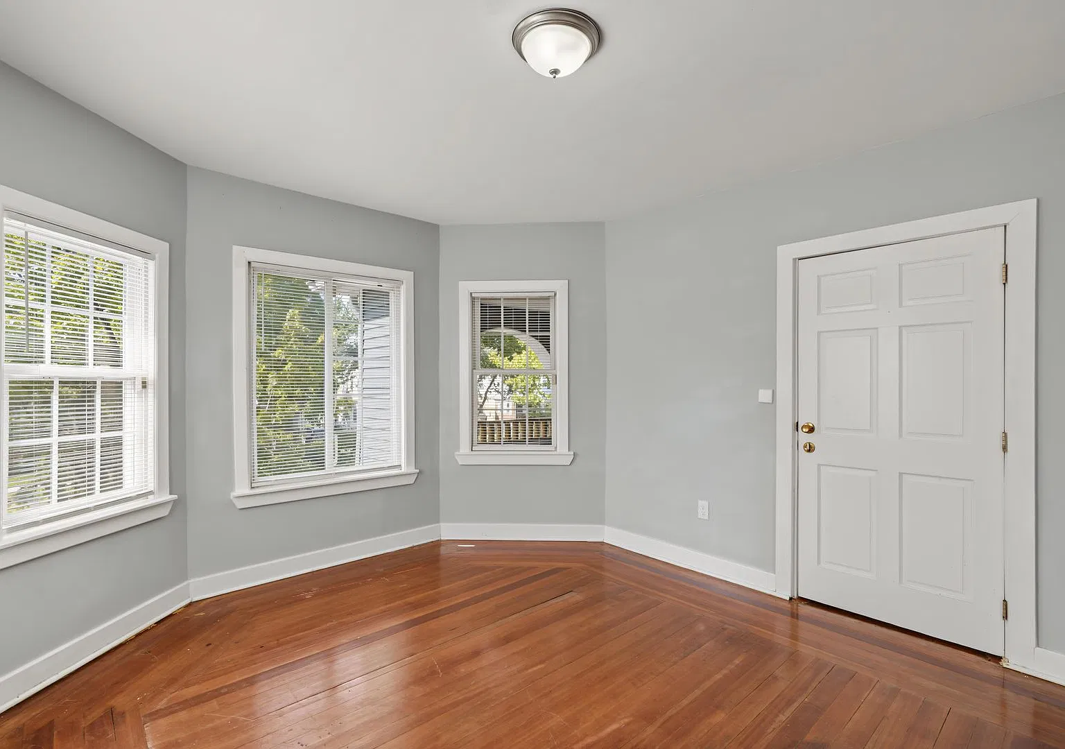 29 Kenwood Park — Photo 3