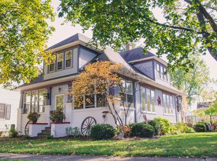 433 Summit Ave, Burlington, WI 53105