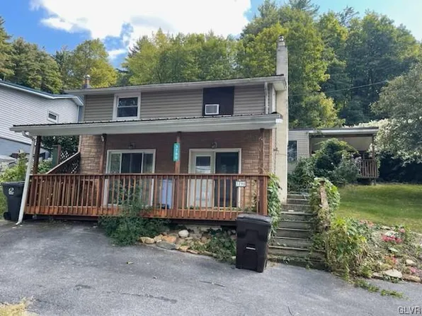 3790 Redbud Dr, Northampton, PA 18067