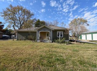 504 S Main St, Benld, IL 62009