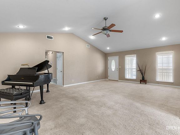 5th image of 2657 W Fm 171