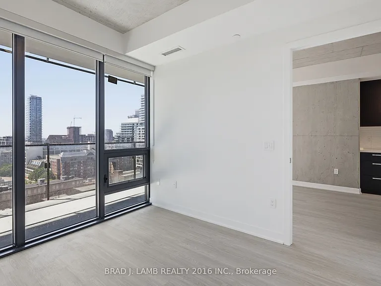 284 King St E #1303 — Photo 12