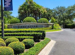 1745 Strathmore Cir, Mount Dora, FL 32757