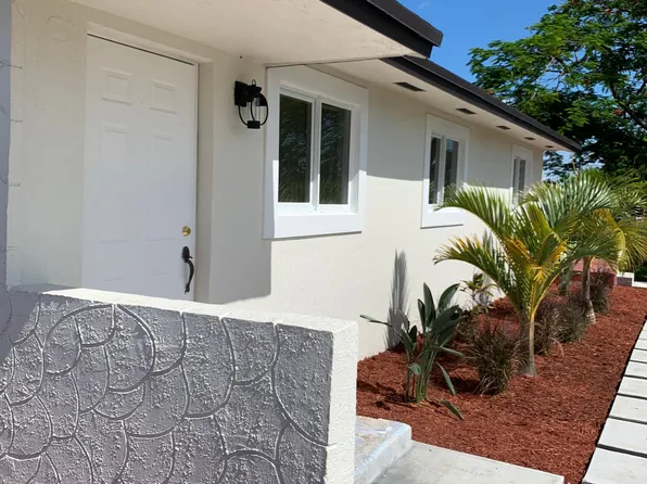 11566 SW 184th St, Miami, FL 33157
