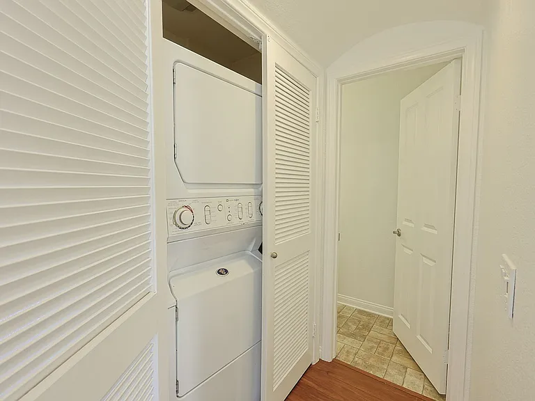 7370 La Mesita Pl #7 — Photo 19