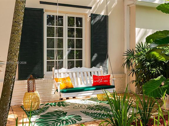 4th image of 4871 SW 74th Ter