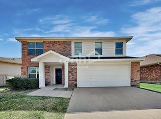 4840 Eagle Trace Dr, Fort Worth, TX 76244