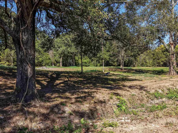 5015 Sunnybrook Dr, Baton Rouge, LA 70814