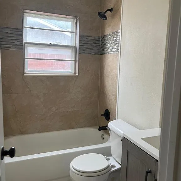 6441 NW Compass Dr — Photo 9