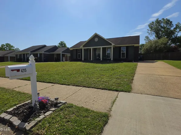 4215 Highgate Dr, Horn Lake, MS 38637