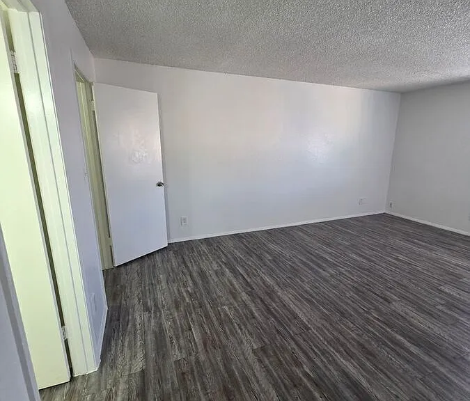 4416 N 35th Ave #201 — Photo 14