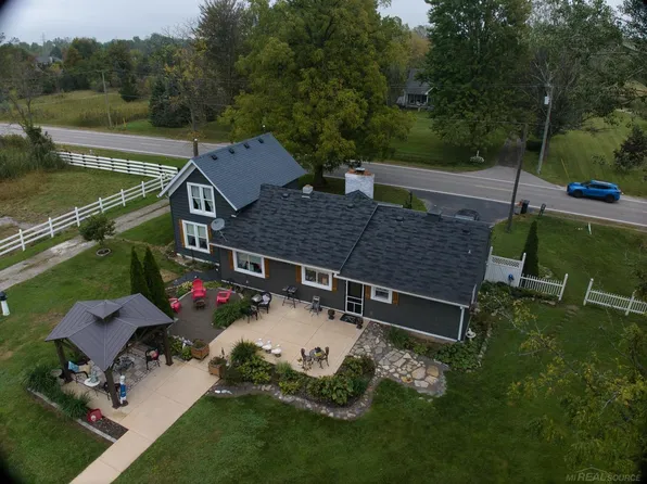 55525 Fairchild Rd, Macomb, MI 48042