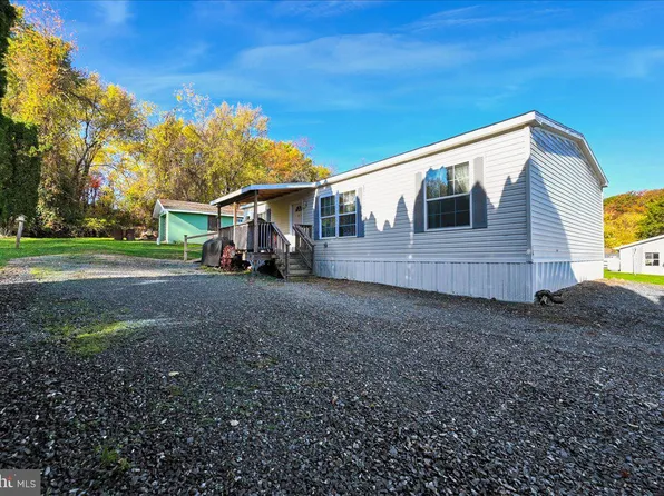 725 Cly Rd, York Haven, PA 17370