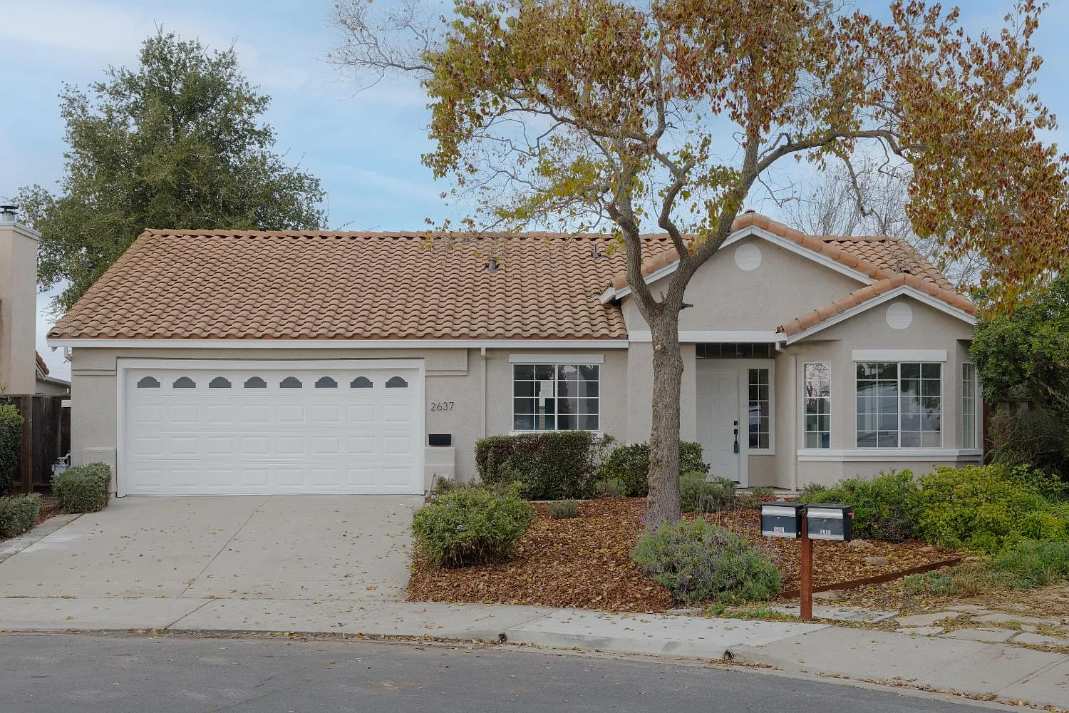 2637 Coffee Tree Way photo 1