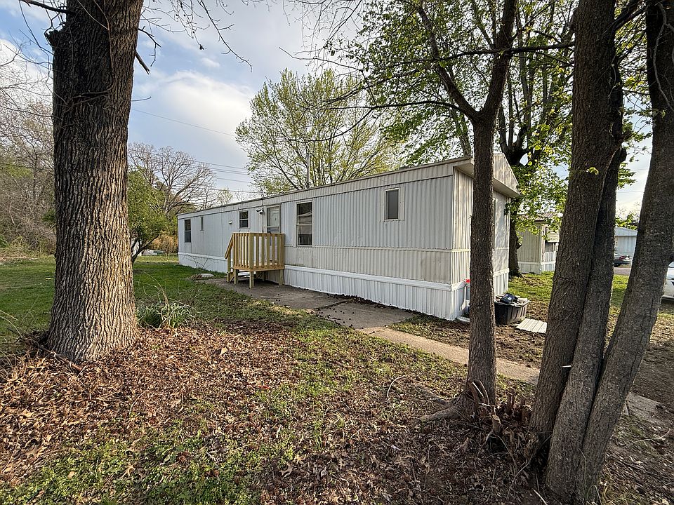 1st image of 3 Windsor St #3