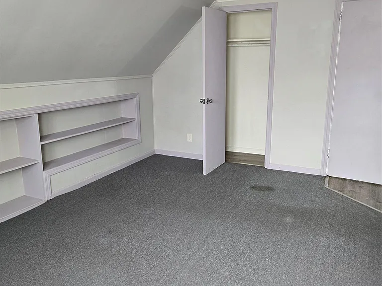 717 Henry St #2 — Photo 7