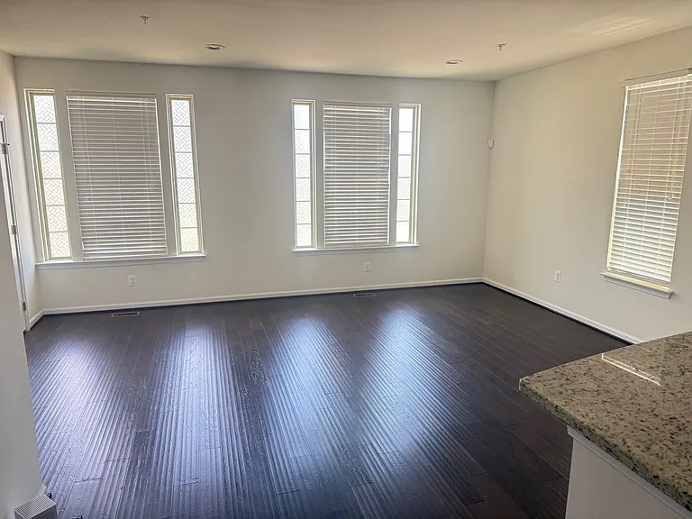 14401 Sandy Ridge Ln #14401 — Photo 17
