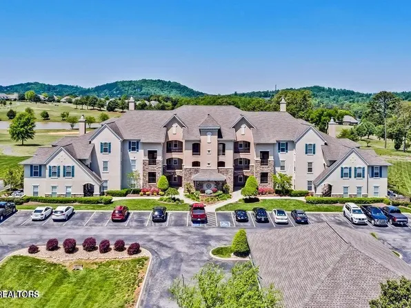 535 Rarity Bay Pkwy APT 201, Vonore, TN 37885