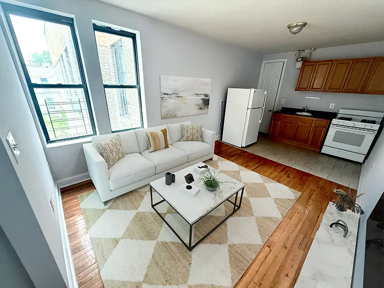 3521 Dekalb Ave #6A — Photo 1