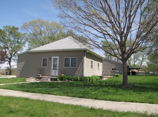 351 N Central St, Carson, IA 51525