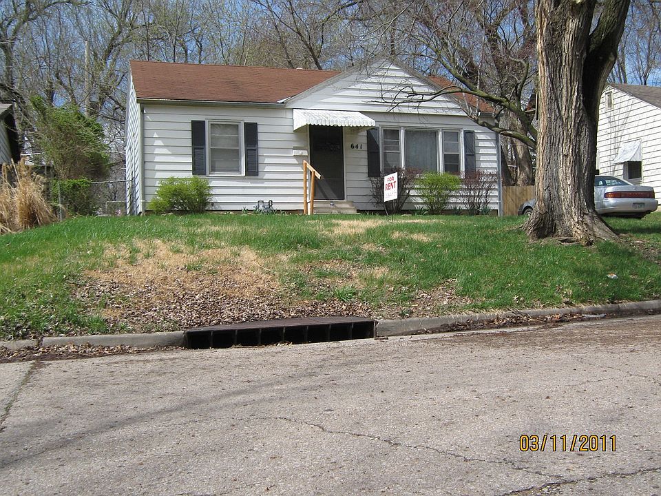 641 SW Warren Ave