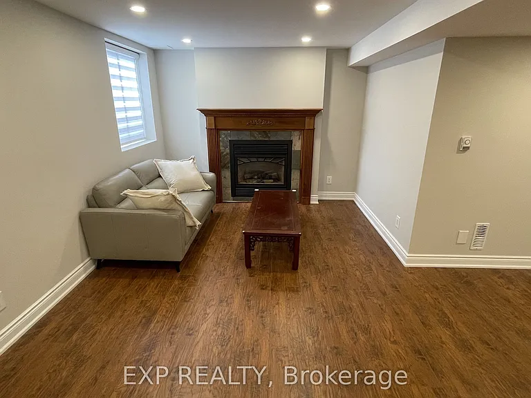 94 Lensmith Dr #BASEMENT — Photo 6