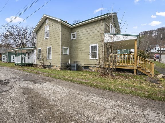 5th image of 413 N Martin St