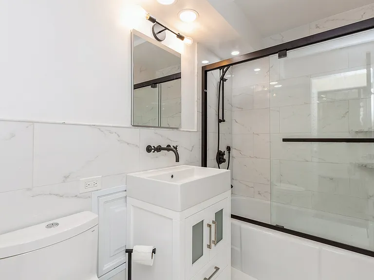 1101 Grove St #6B — Photo 6