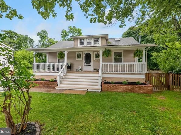 33 Bond Ave, Reisterstown, MD 21136