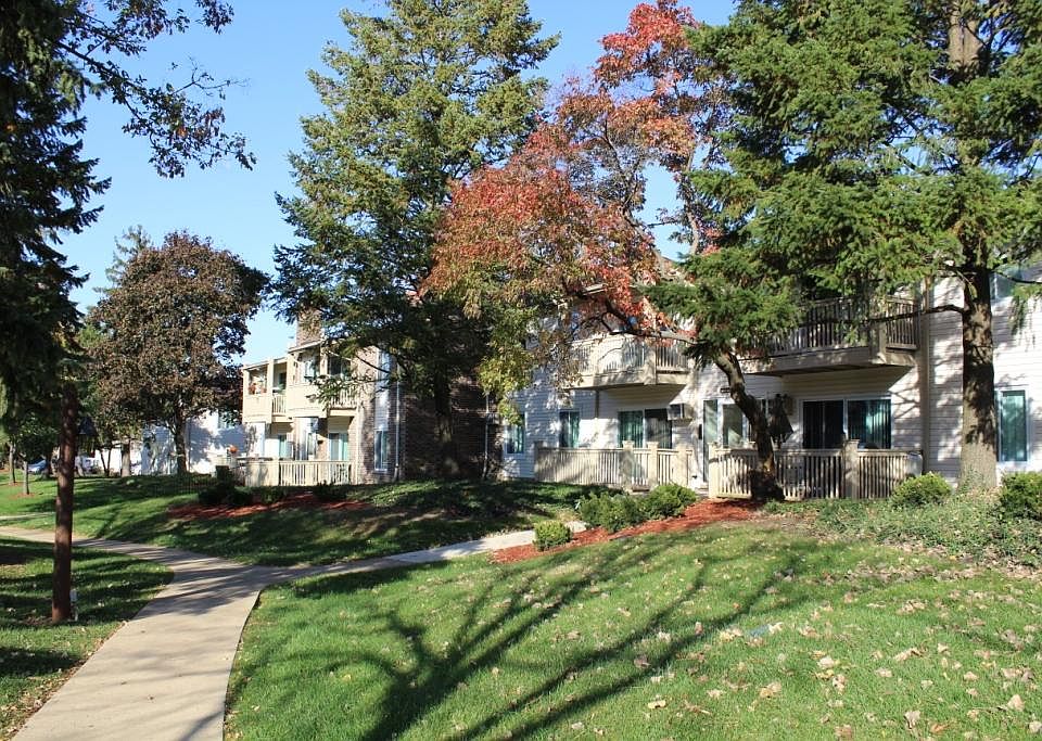 Natural Falls Resort Apartment Rentals Woodridge, IL Zillow