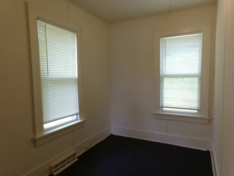 207 Main St — Photo 6