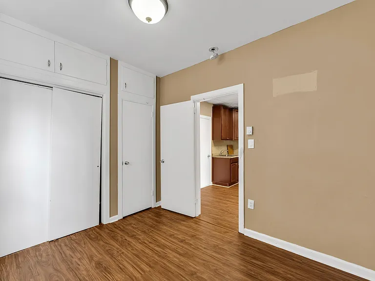 127 Parker Ave #4 — Photo 5