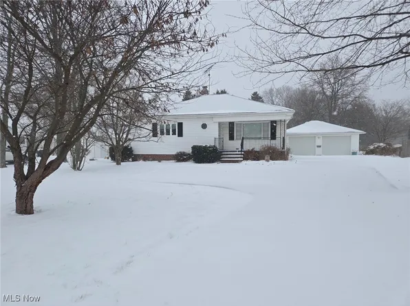 6093 Elyria Ave, Elyria, OH 44035