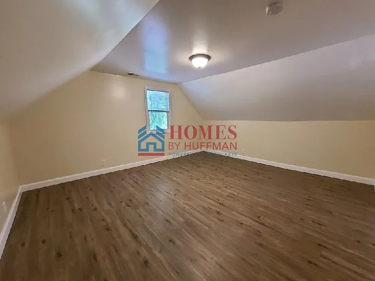 423 Jefferson Avenue — Photo 7