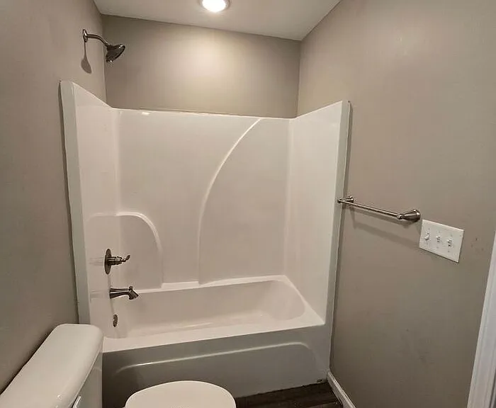 613 Brister St #B-103 — Photo 16